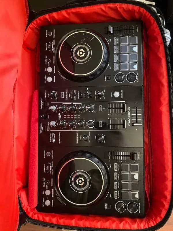 DJ-контроллера Pioneer DDJ-400 — Тбилиси