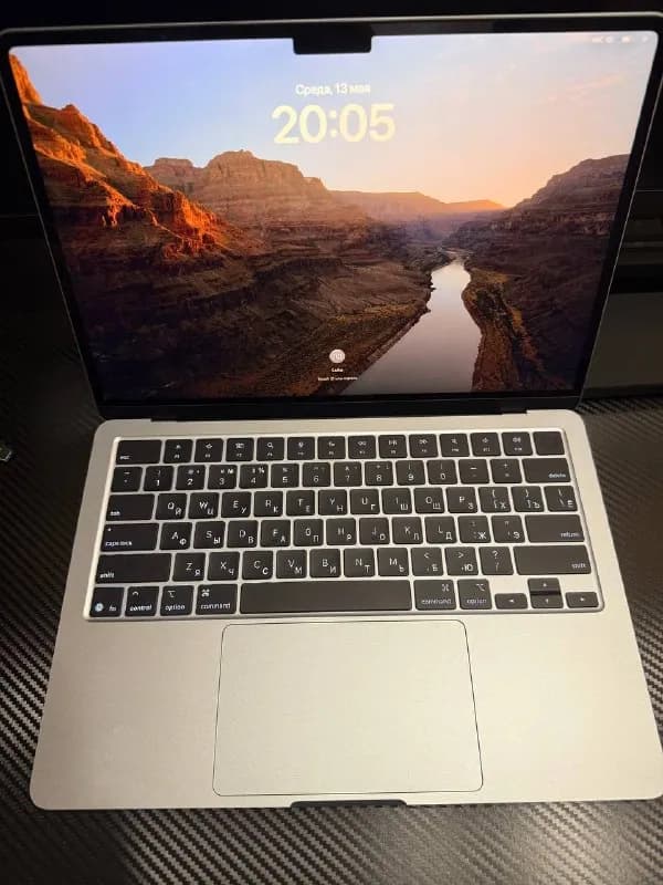 mac/macbook эйр/air 13 на м4 процессоре 16/256гб/gb. В пользовании полгода. Состояние идеальное. Про — Тбилиси