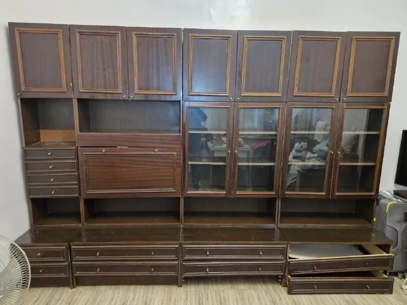 Шкаф — Батуми — 200 ₾