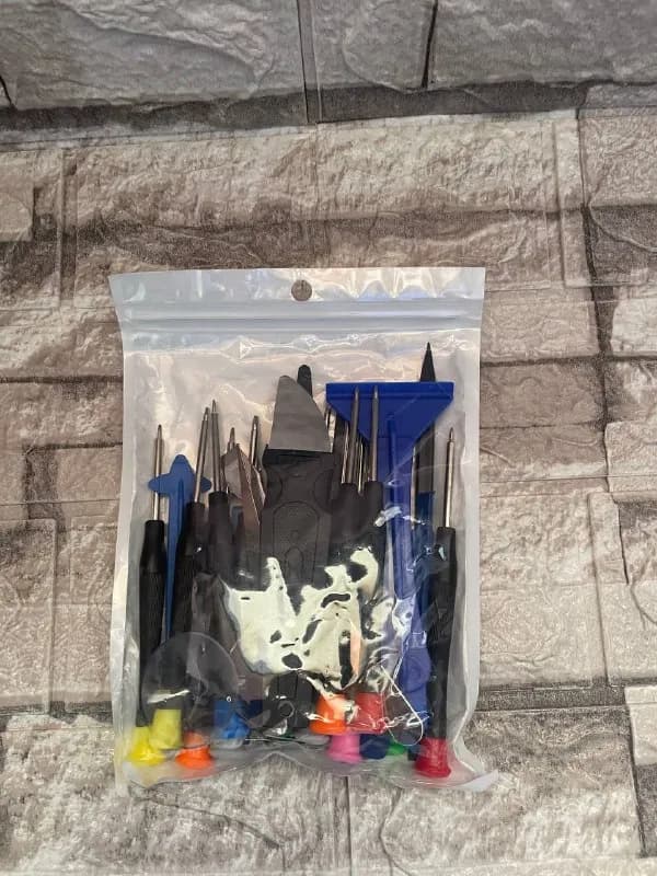48 предметов — Тбилиси — 50 ₾