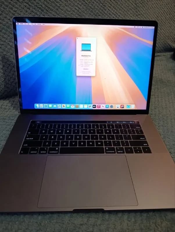 Apple MacBook Pro 15» Touch Bar (2018) — Батуми — 1 350 ₾