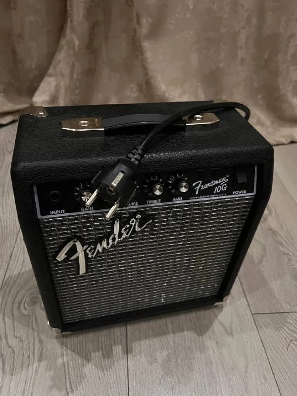 Комбоусилитель Fender Frontman 10G — Тбилиси — 220 ₾
