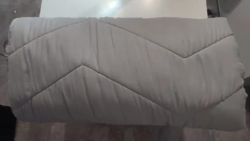 Одеяла 150×200 см 2 шт — Батуми — 25 ₾