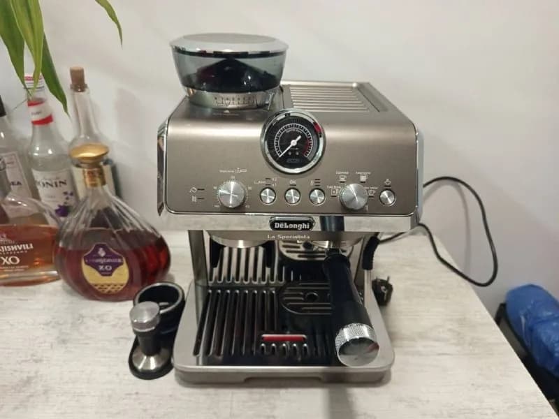 Delonghi профи 2000 лари — Батуми — 2 000 ₾