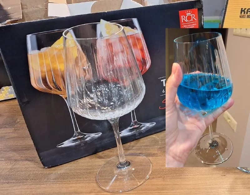 Набор посуды, игрушки, держатель — Батуми — 20 ₾