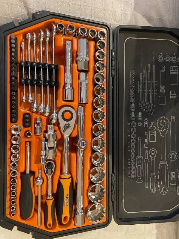 NEO Heavy Duty Drive Metric Socket Set — профессиональный набор инструментов с большим количеством г — Батуми — 170 ₾