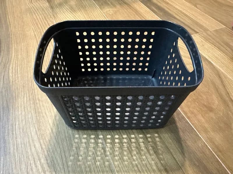 Корзина пластиковая 24×19×16 см — Батуми — 4 ₾