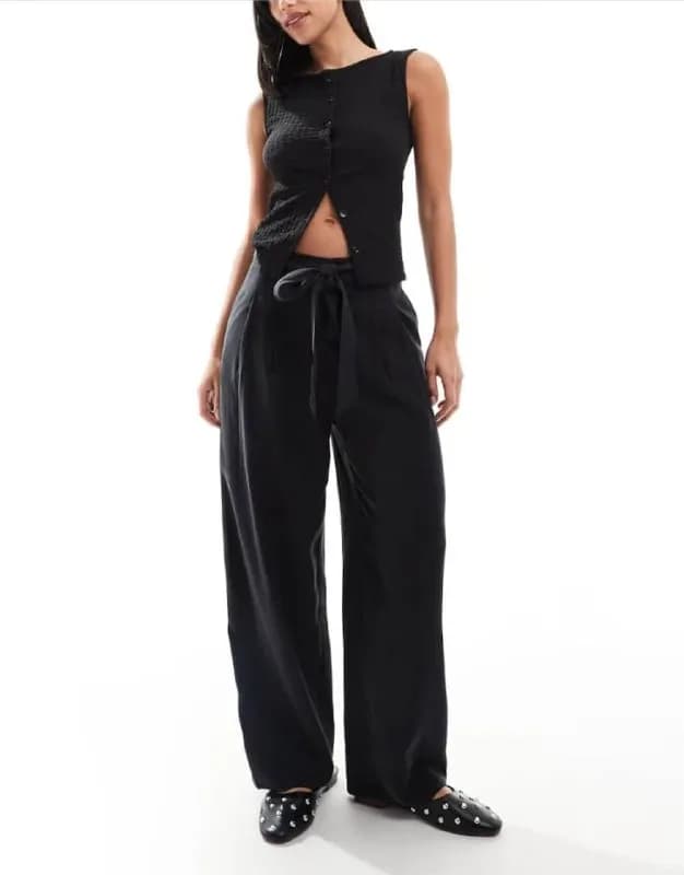 ASOS чёрные брюки с поясом — Батуми — 70 ₾