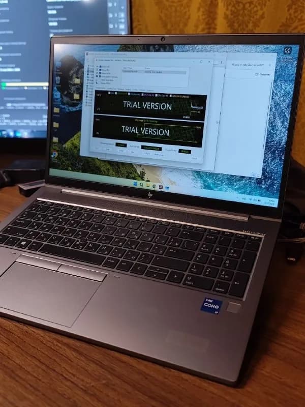 1. HP ZBook Firefly G8 (Мобильная рабочая станция) — Тбилиси — 1 650 ₾