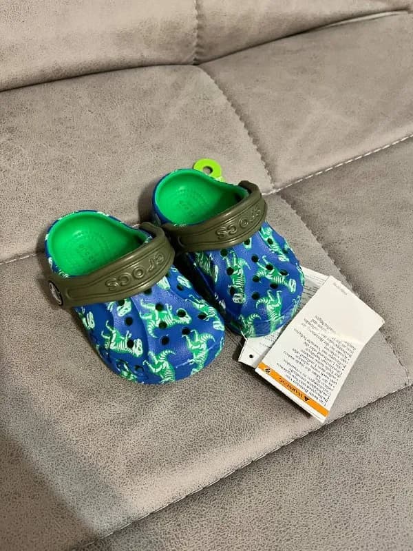 Оригинальные Crocs для мальчика размер 19-20 — Тбилиси — 60 ₾