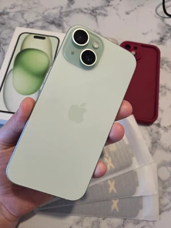 Iphone 15 — Батуми — 1 200 ₾