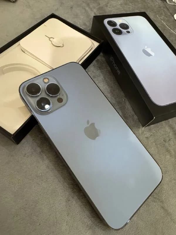 Iphone 13 pro max 128 GB в идеальном состоянии. Без царапин, в комплекте коробка зарядка. Цена 1000 — Тбилиси — 1 000 ₾