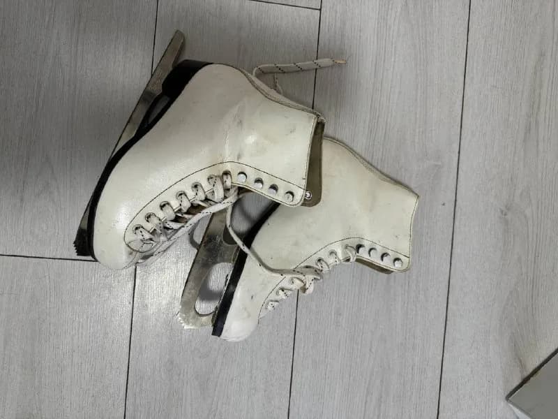 Коньки 36-37 — Батуми — 50 ₾