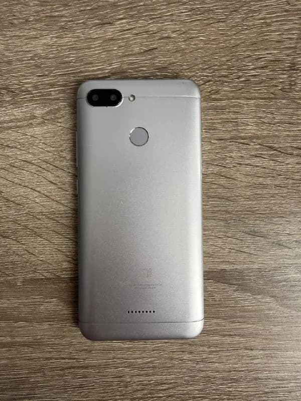 1) 1-й телефон Xiaomi Redmi 6 — 80 лари — Батуми — 80 ₾