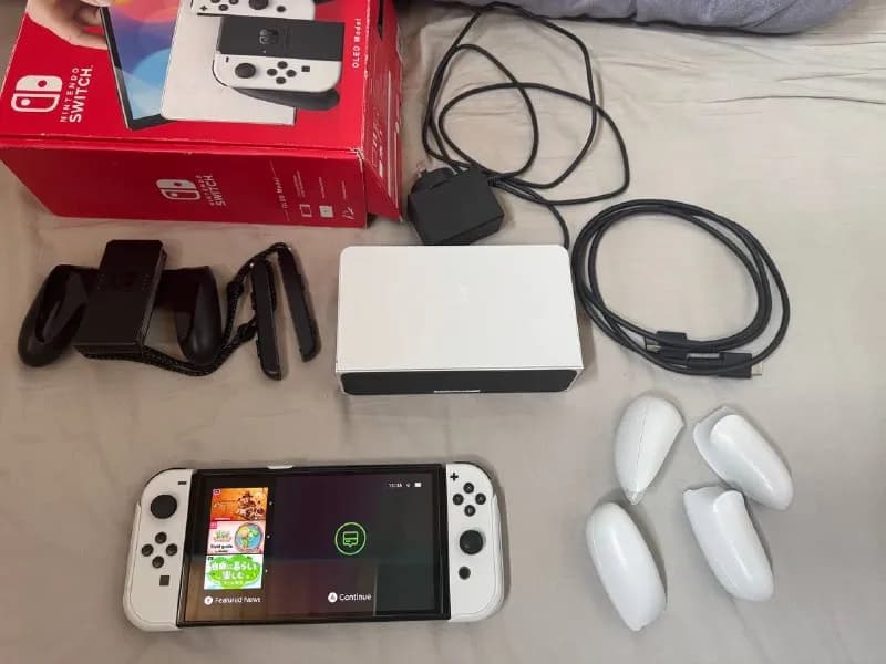 Switch OLED полный комплект — Батуми — 600 ₾
