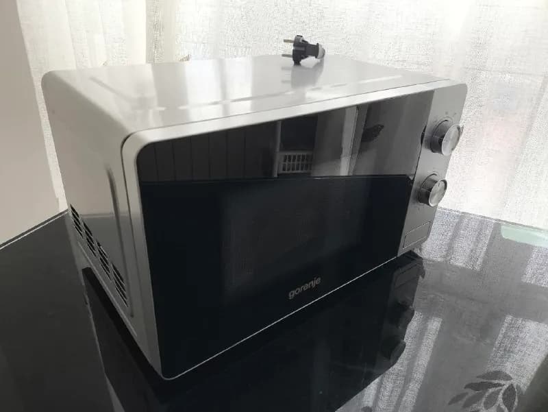 Микроволновая печь Gorenie MO17E1S — Батуми — 135 ₾