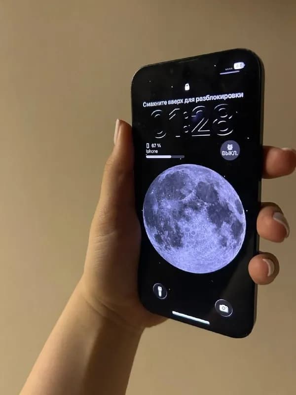 IPhone 13, 128GB, 100% Battery, есть следы использования на гранях, но ничего критичного, на работо — Батуми — 750 ₾