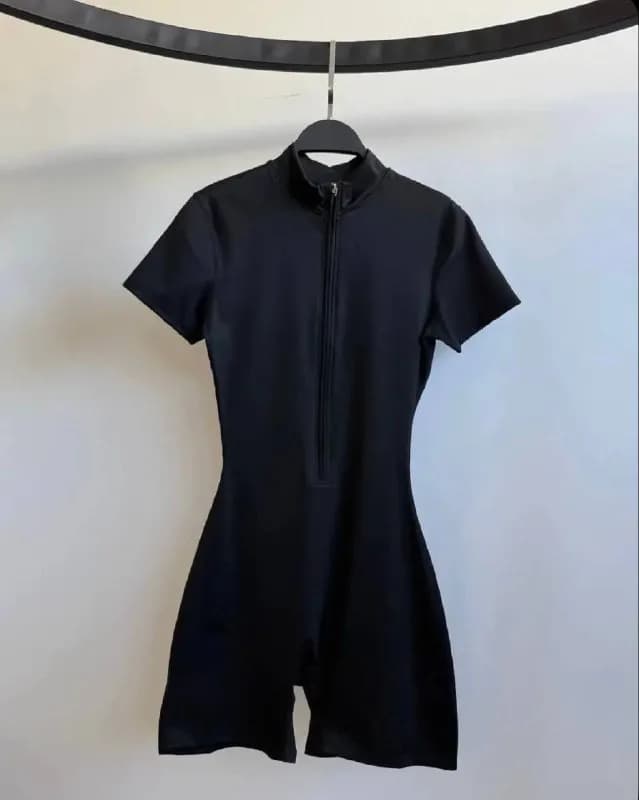 ZIP комбинезон бесшовный, шортиками — Батуми — 65 ₾