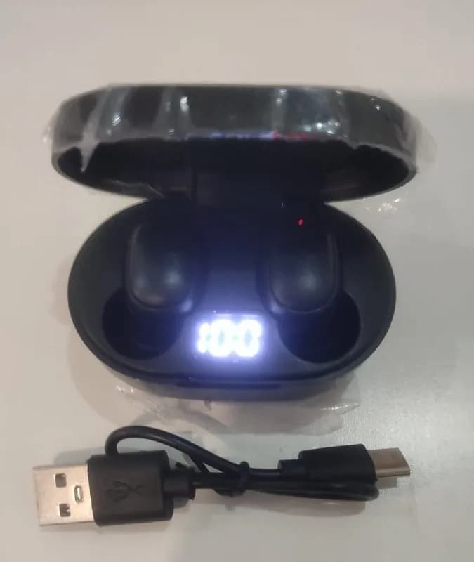 TWS в упаковке, идеально подойдут для любого смартфона с Bluetooth. Автоматическое подключение, чист — Батуми — 25 ₾