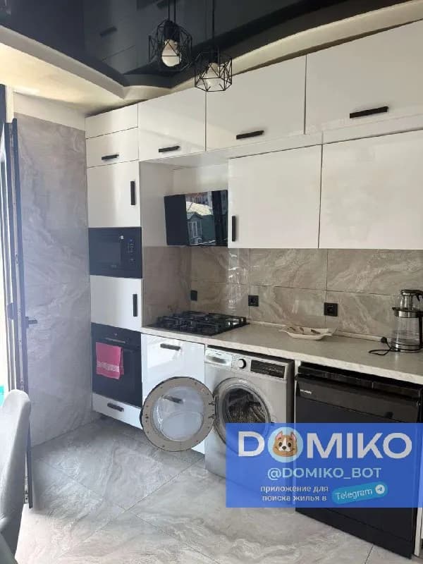 3+1, 5/5 этаж, 78 кв/м — Батуми — 700 $