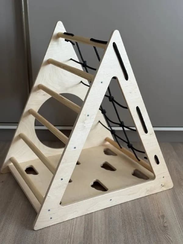 Треугольник Пиклера — Батуми — 140 ₾