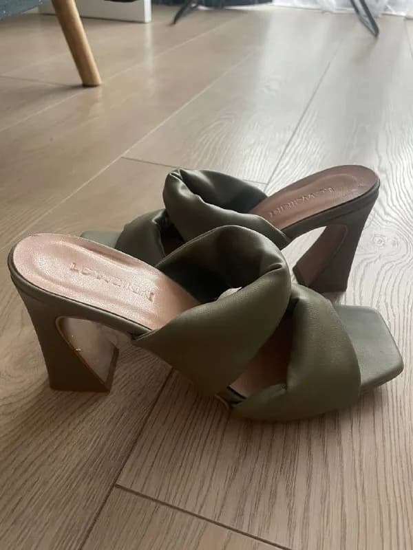 Босоножки LCWAIKIKI и ALDO — Батуми — 20 ₾