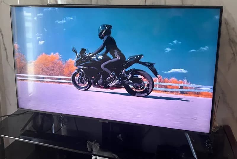 smart телевизор оригинал Samsung Ue43au7100u 600 lar — Батуми — 600 ₾
