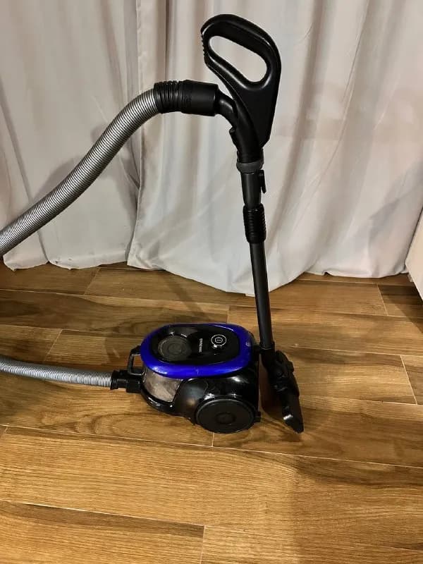 Samsung VC18M21A0SB/EV — Батуми — 200 ₾