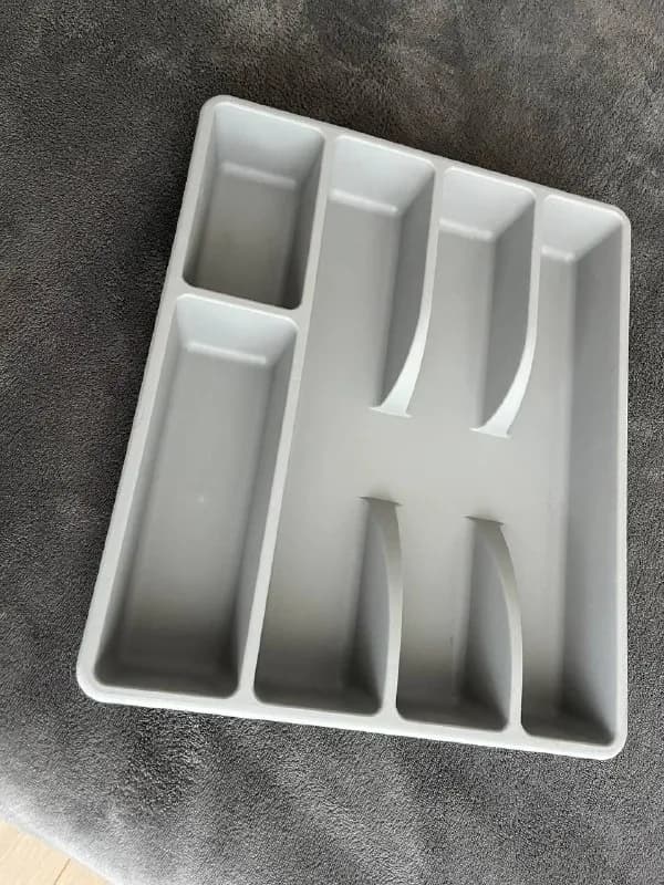 1. Лоток для столовых приборов ИКЕА / IKEA — SMÄCKER 902.417.88 состояние нового 7 лари 31×26×4 см — Батуми — 50 ₾