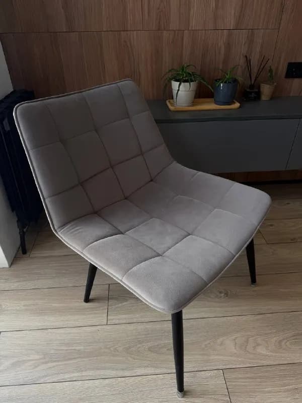 Стул — Батуми — 120 ₾