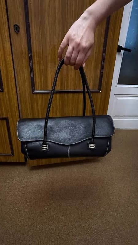 Винтажная сумка-багет Y2K — Батуми — 80 ₾