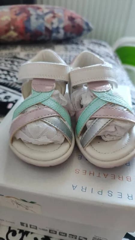 Geox. Размер 22, по стельке 13,5 см. — Батуми — 80 ₾