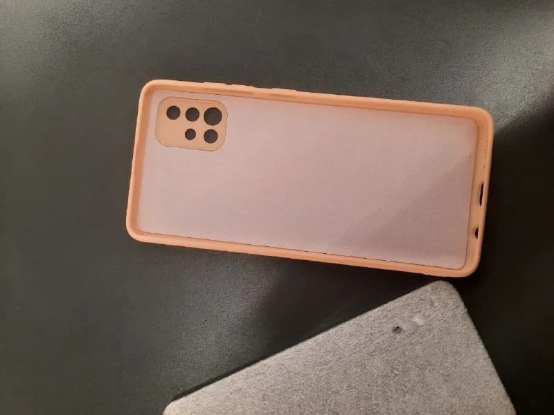 Samsung A51. 10 лари. Пишите в лс. — Тбилиси — 51 ₾