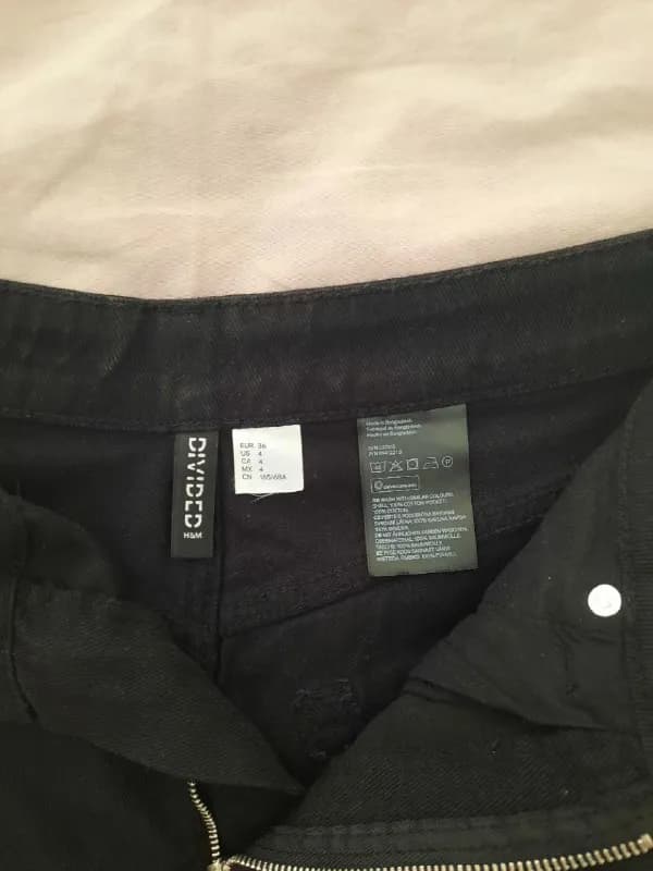 Шорты джинсовые черные H&M 36-38 — Тбилиси — 20 ₾