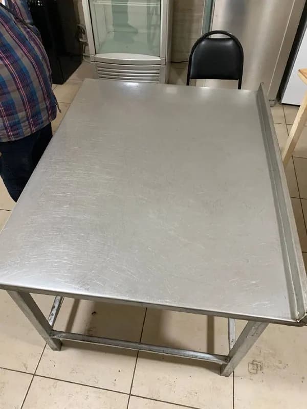 Стол из нержавейки 93*120 — Тбилиси — 600 ₾