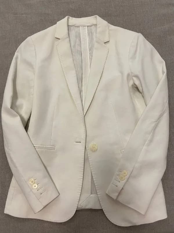 100% cotton, подклада 100% вискоза, размер eur 40, состояние идеальное (надевала пару раз)! — Тбилиси — 100 ₾