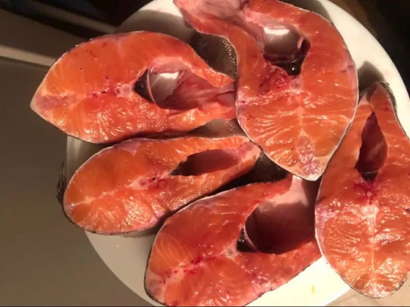 27 lari per kilogram. — Тбилиси — 27 ₾
