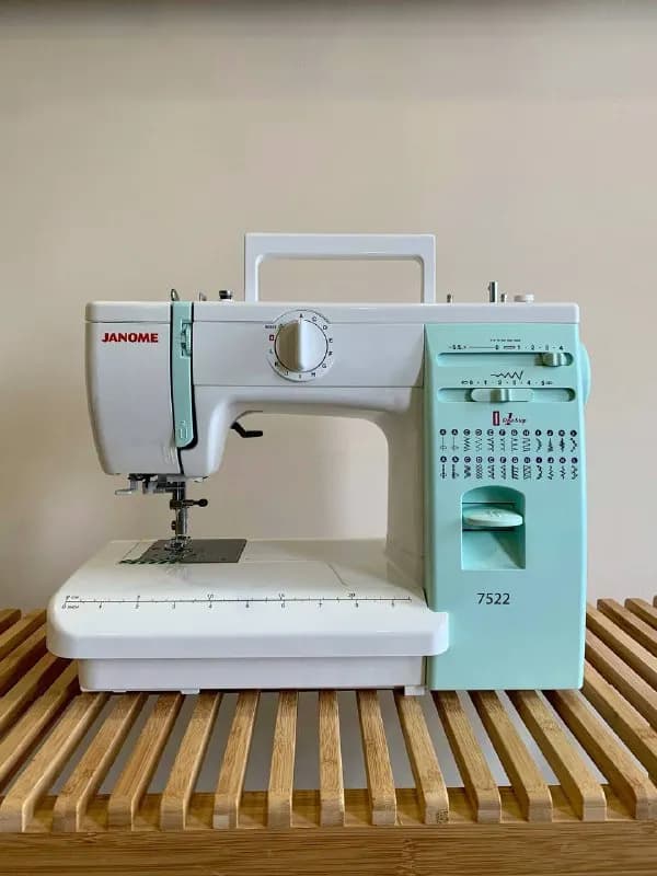 Janome — 490₾ — Тбилиси — 490 ₾