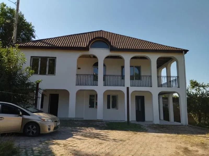2 х этежный дом рядом с Ваке в Каклеби — Тбилиси — 1 800 $