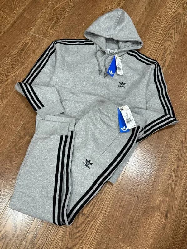 Adidas — Тбилиси — 200 ₾