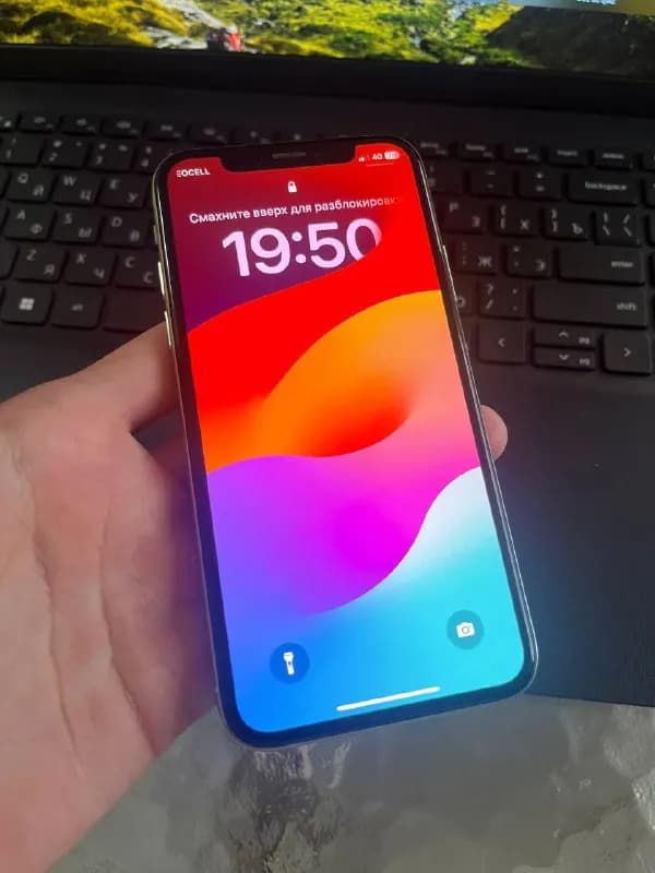 Iphone XS — 200 лари — Батуми — 200 ₾