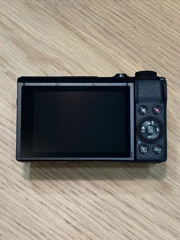 Canon PowerShot G7X Mark III камера в идеальном состоянии, пробег всего 1000 кадров — 2000 лари — Тбилиси — 2 000 ₾