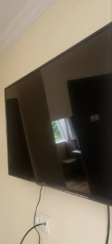 Продам телевизор — Батуми — 500 ₾