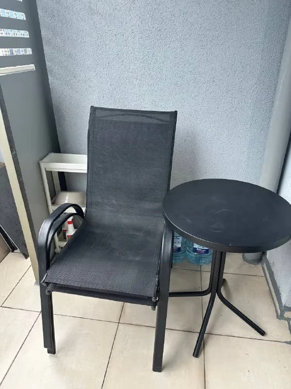 2 стула и стол для балкона — Батуми — 40 ₾