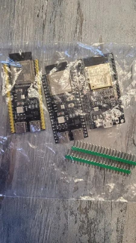 ESP32 (Есп32), резисторы, конденсаторы, транзисторы, светодиоды (led), lcd екрани — Батуми
