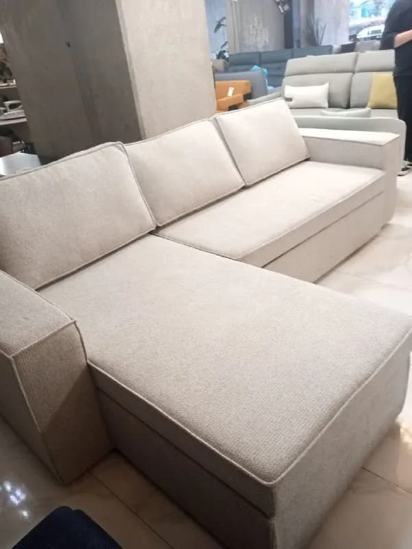 280×165см)с ящиками для хранения -2600л, стол обеденный 90×59см, h74см (очень крепкий сделан на заказ)- — Батуми