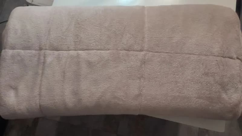1,5 кг) размеры 150*200 см. Без дефектов. Цена 15 лари — Батуми — 15 ₾