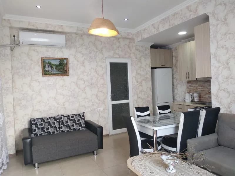 7 years and older not allowed). For rent: clean, new, bright apartment. The building has enhanced security, because it is — Тбилиси