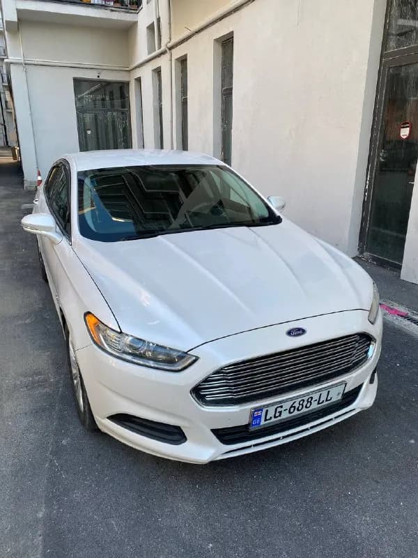 Ford Fusion 2013 Hybrid 2.0 — Тбилиси — 7 600 $
