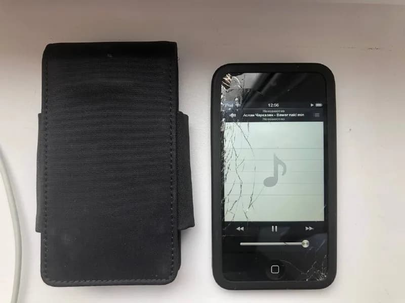 iPod touch 4 th geniration 64 gb — Тбилиси — 60 ₾